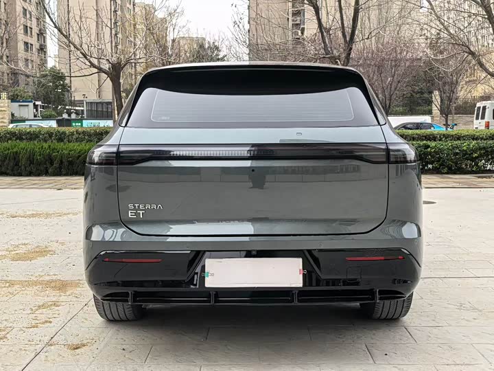 Photo 8 - Exeed Sterra ET