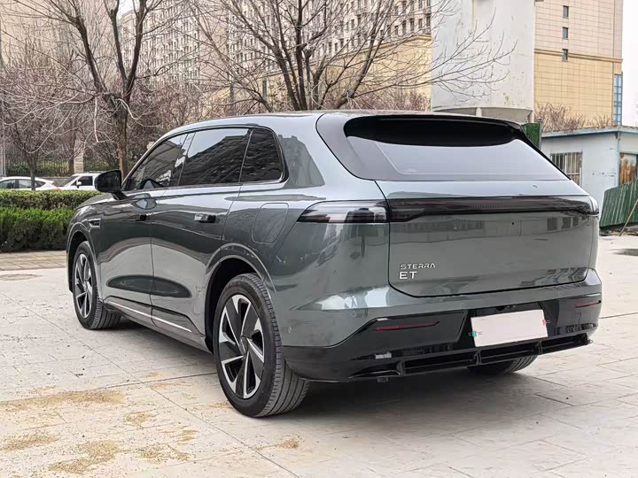 Photo 9 - Exeed Sterra ET