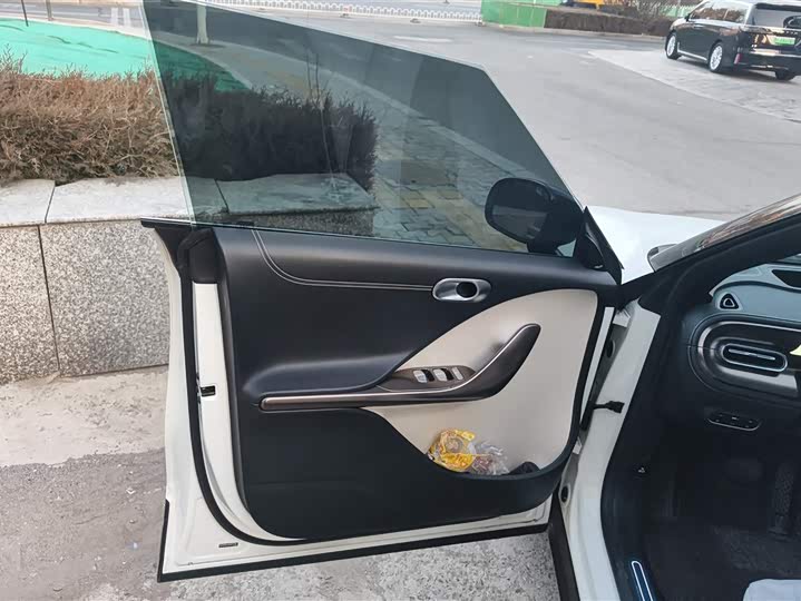 Фото 7 - Smart #1