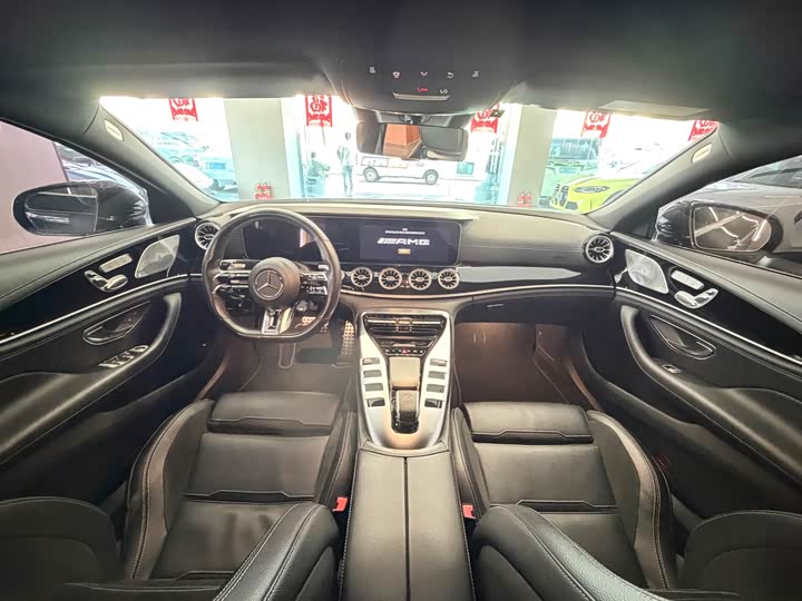 Фото 5 - Mercedes-Benz AMG GT