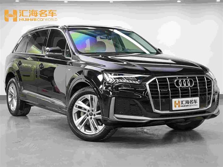 Фото 3 - Audi Q7