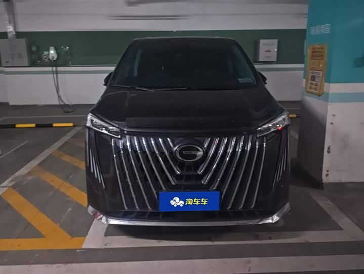 Фото 2 - GAC Trumpchi M8