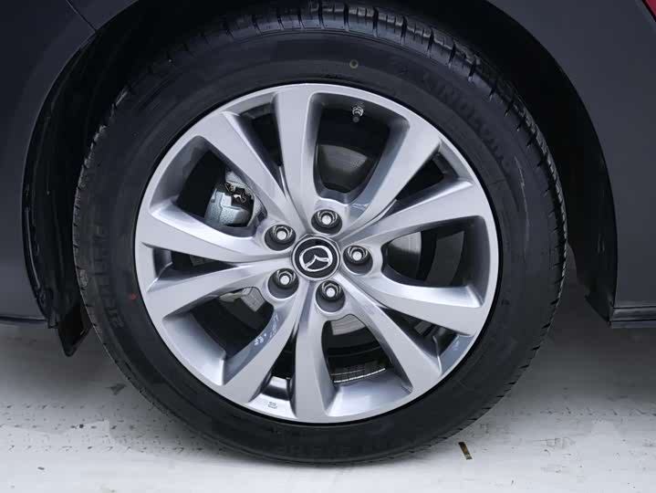 Photo 5 - Mazda CX-30