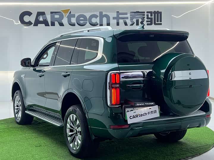 Фото 4 - Tank 500 Hybrid