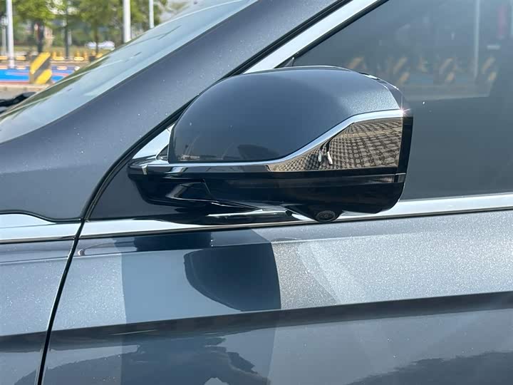 Фото 6 - Geely Preface