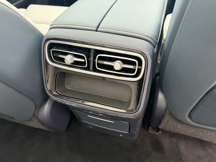 Фото 8 - BAIC Beijing BJ60