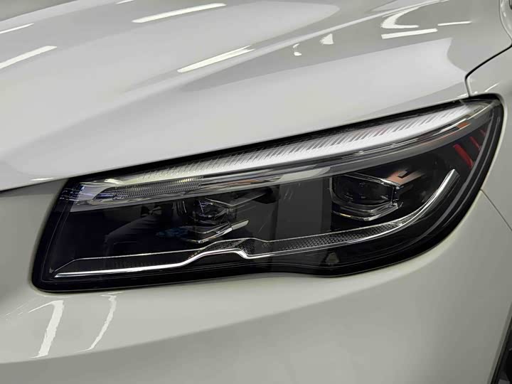 Фото 4 - Geely Emgrand GS