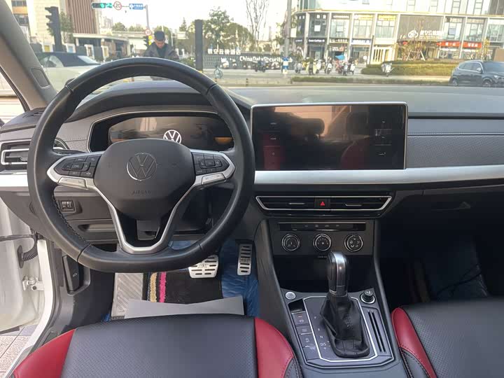 Фото 7 - Volkswagen Lavida