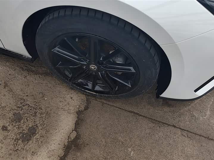 Фото 6 - Changan UNI-V