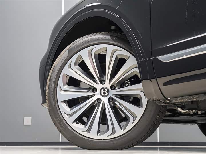 Фото 5 - Bentley Bentayga