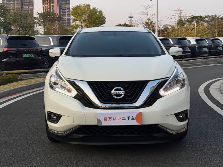 Photo 2 - Nissan Murano