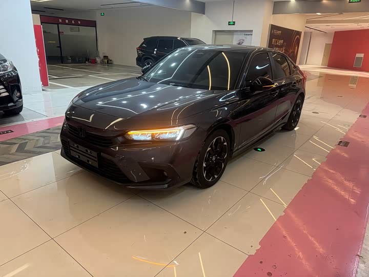 Фото 1 - Honda Civic