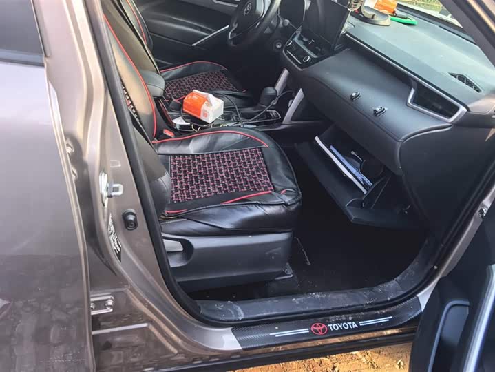 Фото 8 - Toyota Frontlander