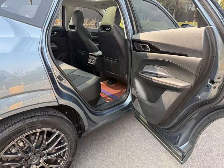 Фото 6 - Changan Oshan Z6