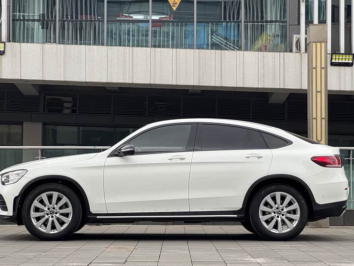 Фото 4 - Mercedes-Benz GLC-Class Coupe