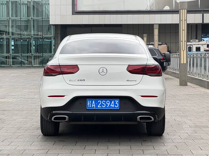Фото 8 - Mercedes-Benz GLC-Class Coupe