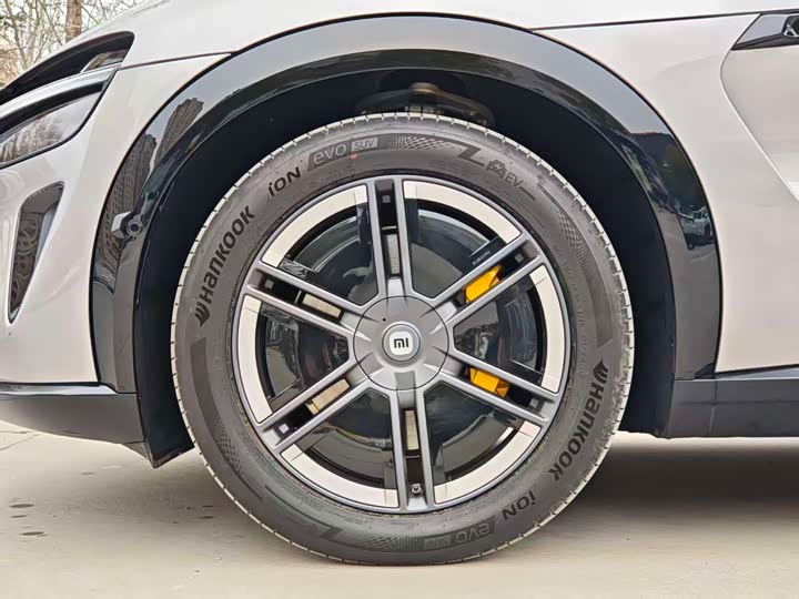 Фото 9 - Xiaomi YU7