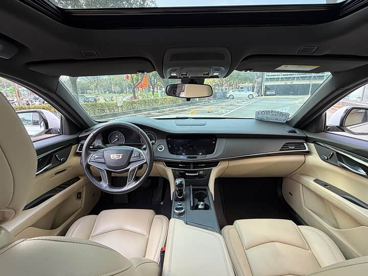 Фото 8 - Cadillac CT6