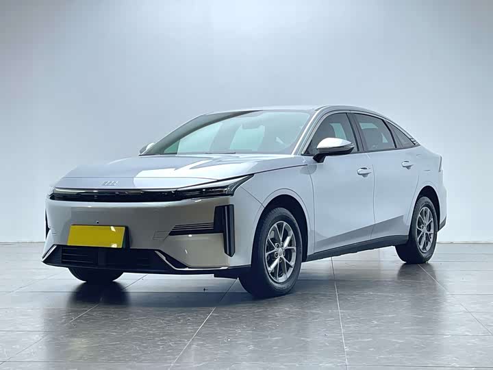 Фото 1 - Geely Galaxy L6