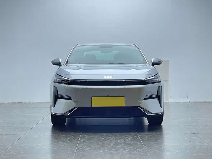 Фото 2 - Geely Galaxy L6