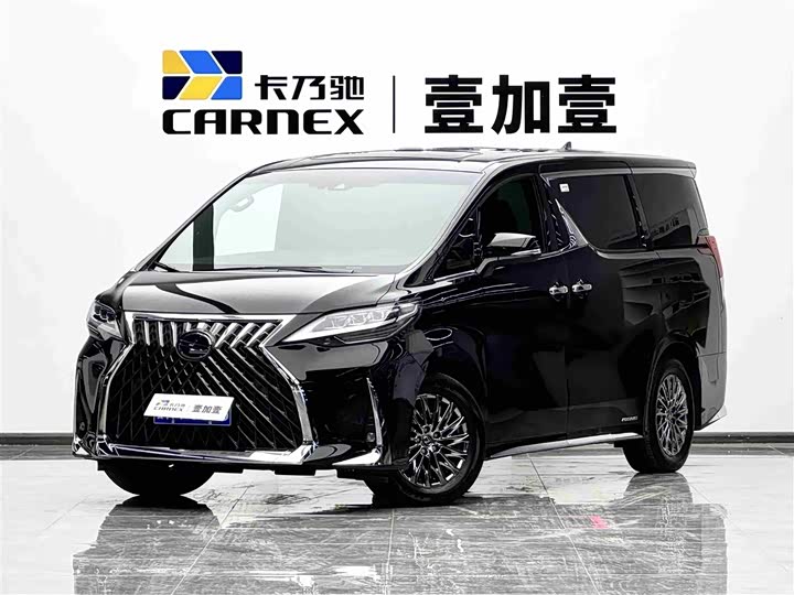 Фото 1 - Lexus LM