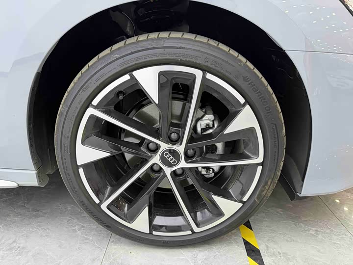 Фото 8 - Audi A3