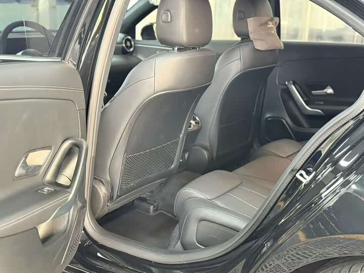 Фото 5 - Mercedes-Benz A-Class