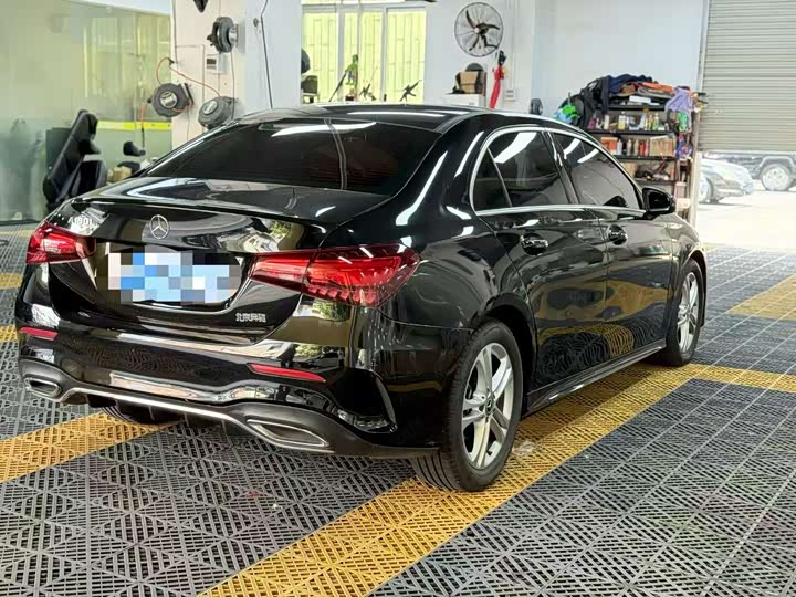 Фото 8 - Mercedes-Benz A-Class