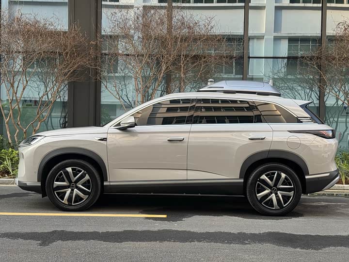 Фото 4 - BYD Sea Lion 07 DM-i Hybrid