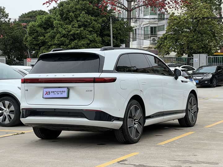 Фото 6 - XPeng G9