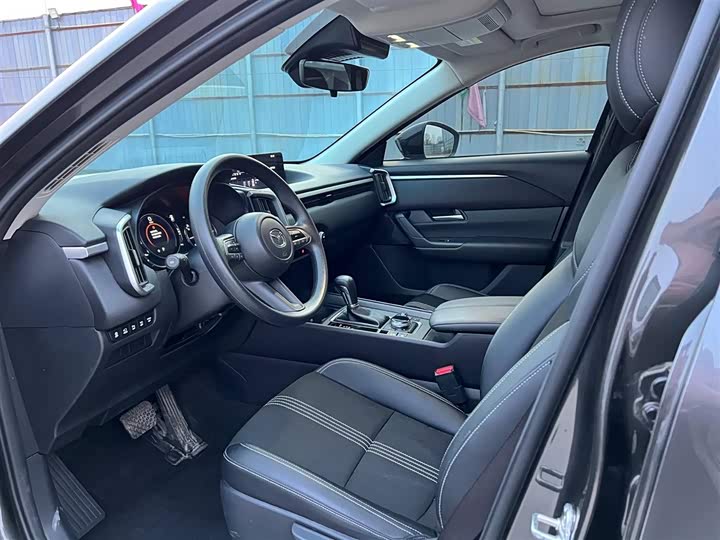 Фото 3 - Mazda CX-50