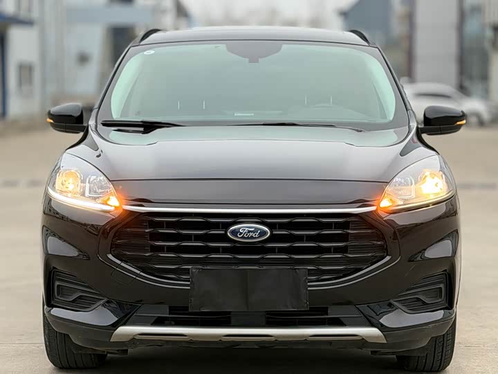 Фото 3 - Ford Escape