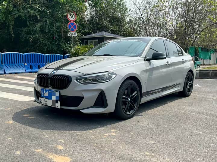 Фото 2 - BMW 1 Series