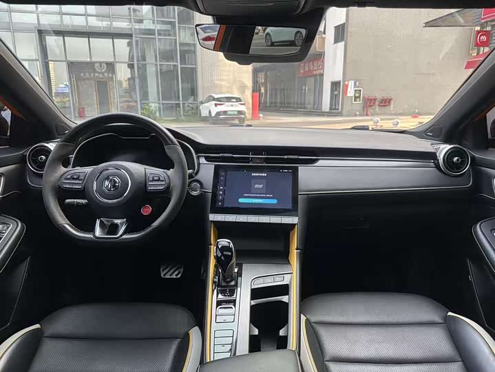 Фото 8 - MG Motor 6