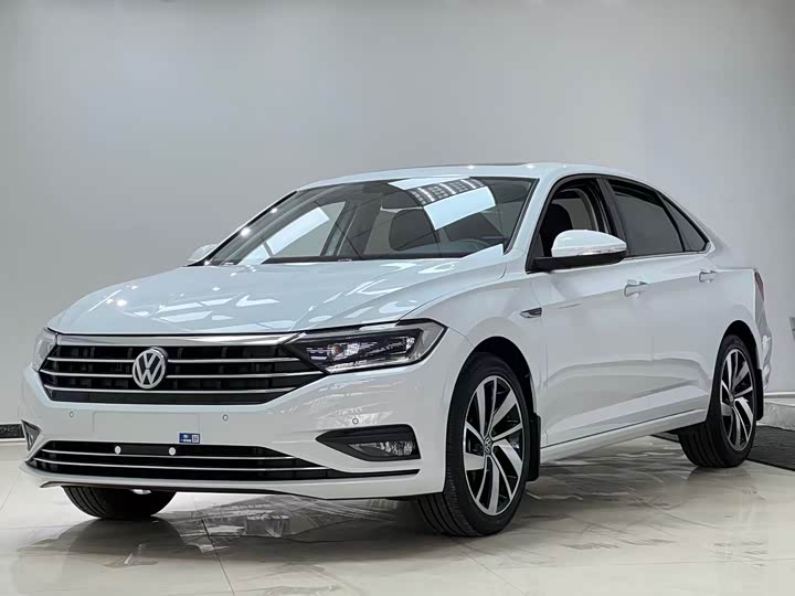 Фото 1 - Volkswagen Sagitar L