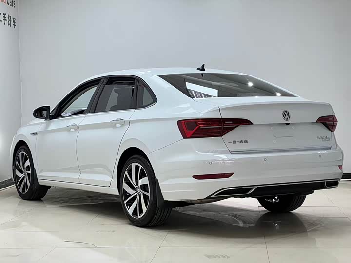 Фото 6 - Volkswagen Sagitar L