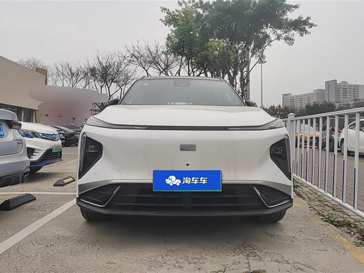 Photo 2 - Geely Galaxy L7