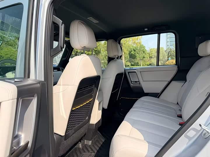 Фото 4 - Chery iCar V23