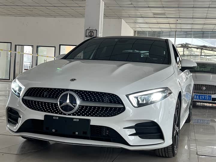 Фото 1 - Mercedes-Benz A-Class