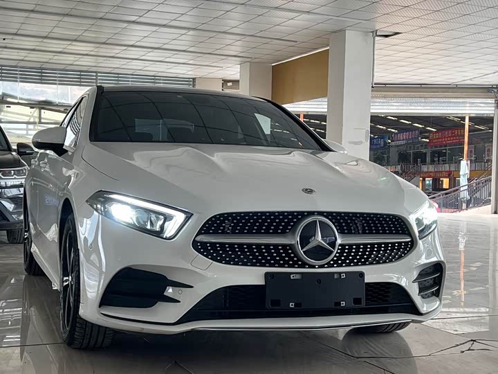 Фото 3 - Mercedes-Benz A-Class