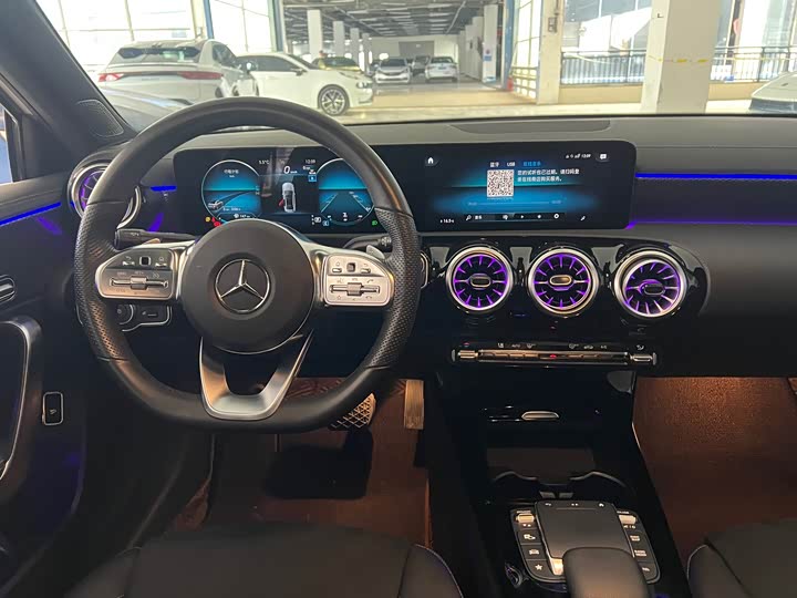 Фото 6 - Mercedes-Benz A-Class