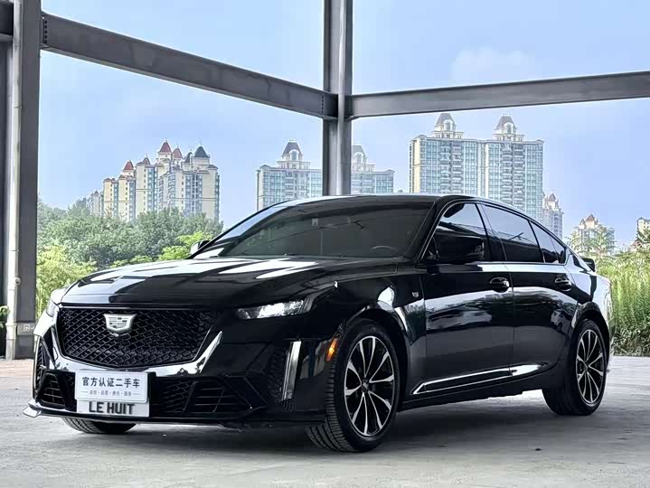 Photo 3 - Cadillac CT5