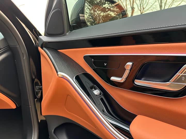 Фото 7 - Mercedes-Benz S-Class