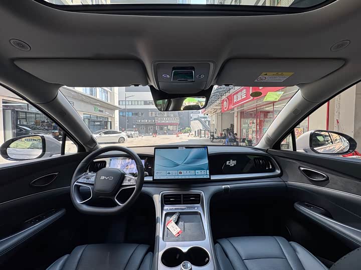 Фото 5 - BYD Sea Lion 07 DM-i Hybrid