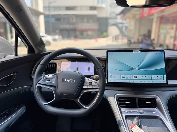 Фото 7 - BYD Sea Lion 07 DM-i Hybrid