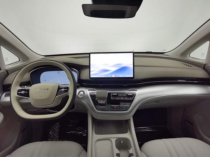 Photo 5 - Roewe iMax 8 EV