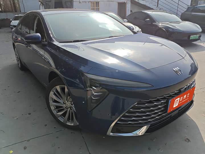 Фото 5 - Buick LaCrosse