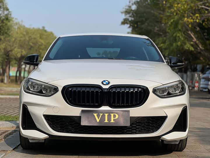 Фото 2 - BMW 1 Series