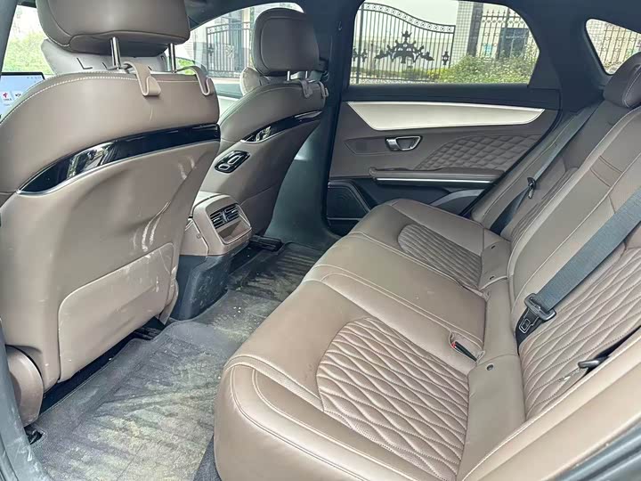 Фото 7 - BYD Han