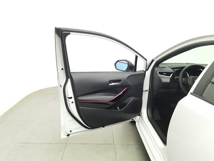 Фото 8 - Toyota Levin